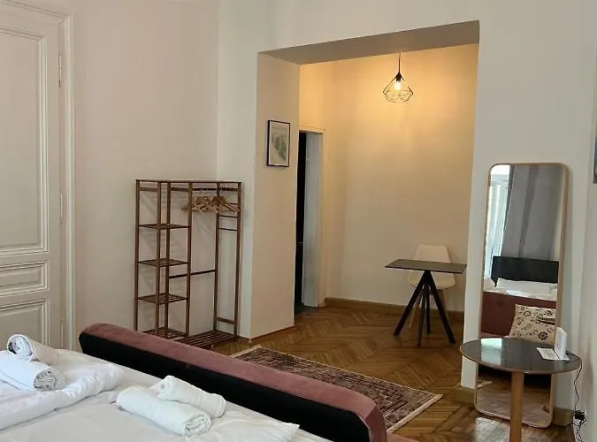 Centrally-located Authentic Apartment