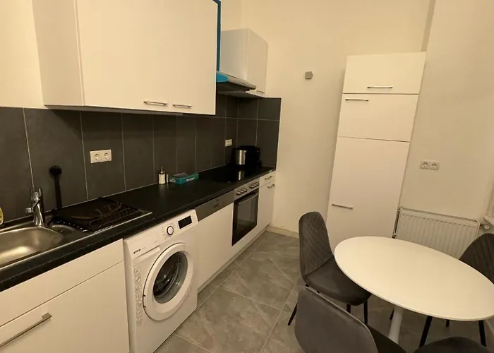 Centrally-located Authentic Apartment *