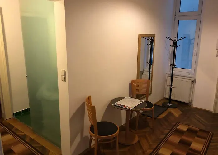 Centrally-located Authentic Apartment Vienna