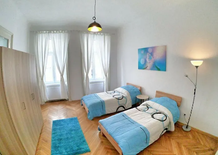 Centrally-located Authentic Apartment *